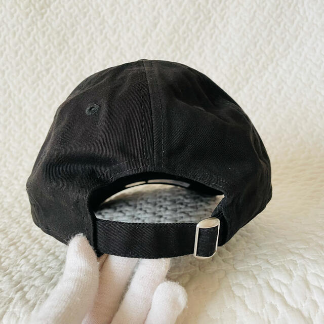 NEW ERA(ニューエラー)の【新品❣️】ニューエラ キャップ ジャイアンツ 9twenty レディース　黒 レディースの帽子(キャップ)の商品写真