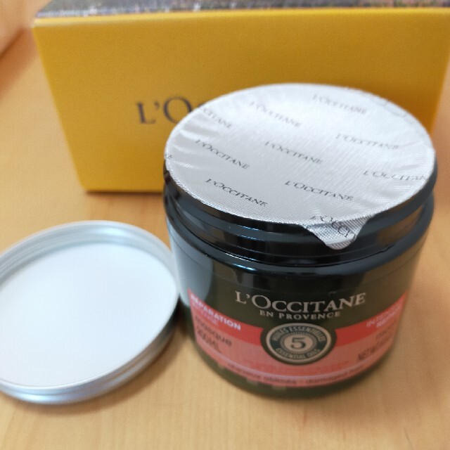 L'OCCITANE(ロクシタン)の【土日限定値下げ】ロクシタン　ファイブハーブス　Rヘアマスク　b コスメ/美容のヘアケア/スタイリング(ヘアパック/ヘアマスク)の商品写真