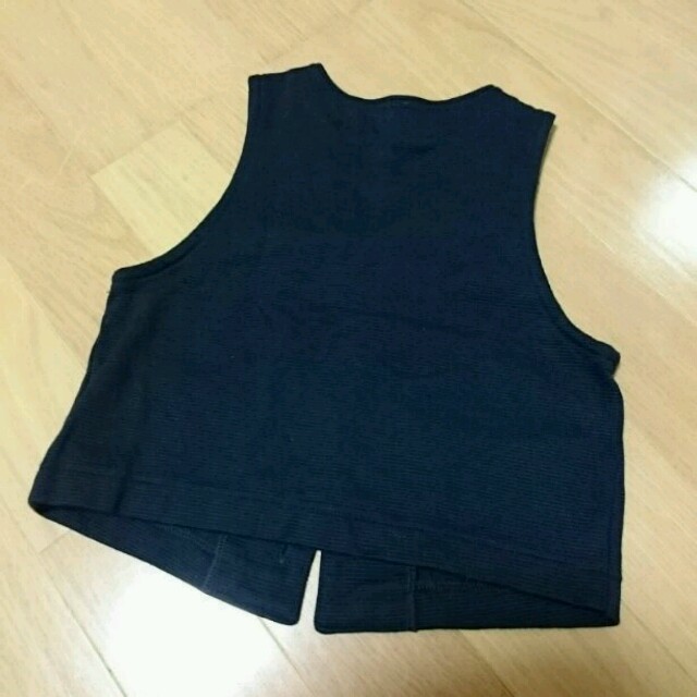 mikihouse(ミキハウス)の110㎝  ミキハウス ベスト キッズ/ベビー/マタニティのキッズ服男の子用(90cm~)(ドレス/フォーマル)の商品写真