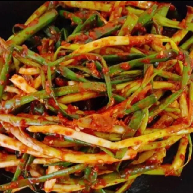 韓国　ネギキムチ500g 食品/飲料/酒の食品(野菜)の商品写真