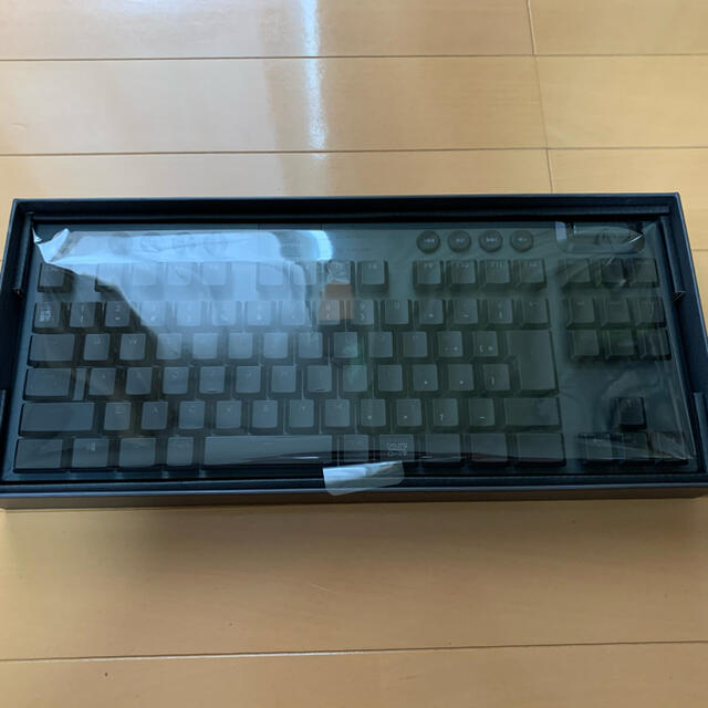 【新品】【未使用】Logicool G913 tkl linear キーボード スマホ/家電/カメラのPC/タブレット(PC周辺機器)の商品写真