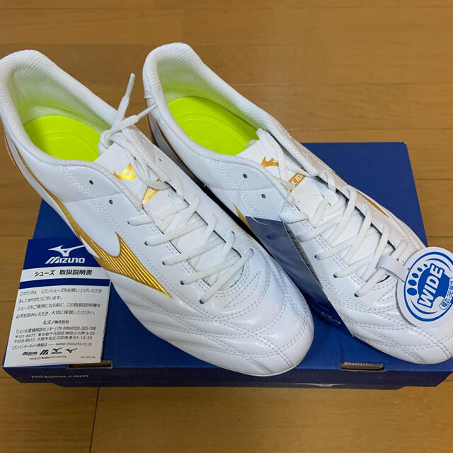 MIZUNO(ミズノ)のミズノ モナルシーダ NEO SELECT 28.0cm サッカースパイク スポーツ/アウトドアのサッカー/フットサル(シューズ)の商品写真