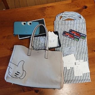 アニヤハインドマーチ(ANYA HINDMARCH)のアニヤハインドマーチ　イーブリー　トートバッグ　ディズニー(トートバッグ)