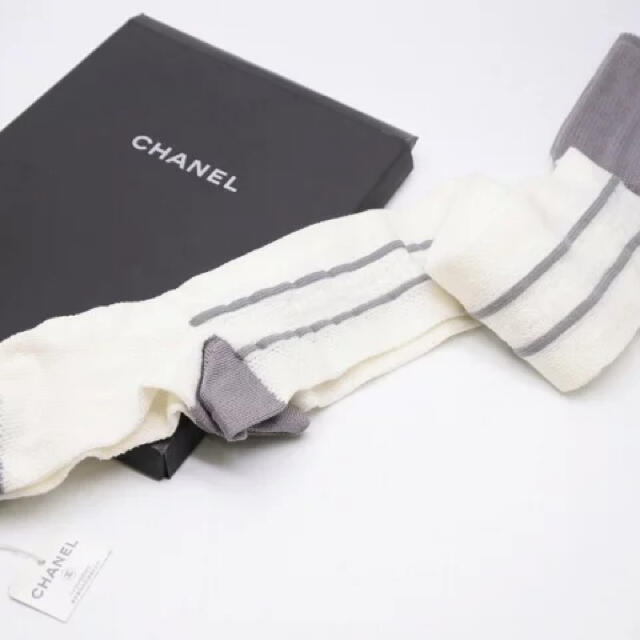 CHANEL　シャネル　シャネルロゴ　ニーハイソックス