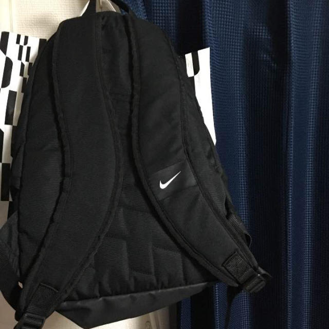 NIKE(ナイキ)のナイキ リュック黒 美品 レディースのバッグ(リュック/バックパック)の商品写真