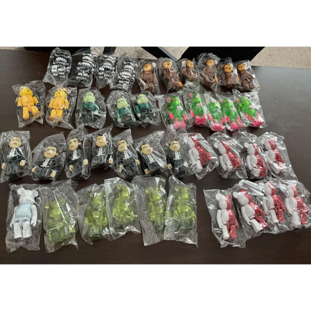 BE@RBRICK SERIES 42 限定ノベルティ ベアブリック-
