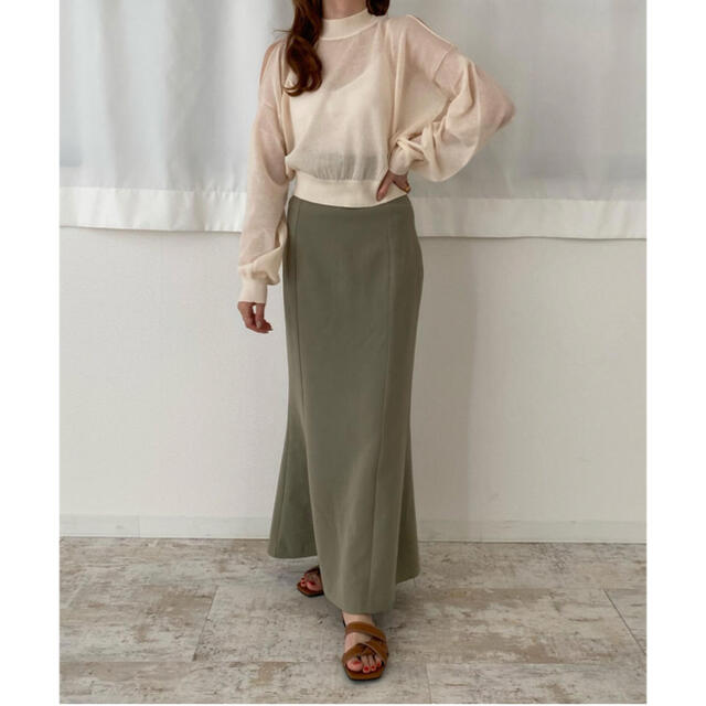 erme  Side slit mermaid skirt