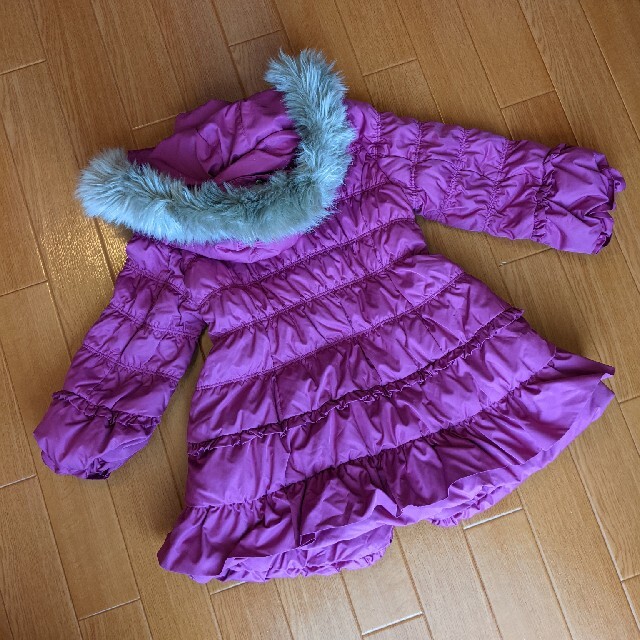 TOCCA(トッカ)の【110cm】TOCCA ダウンコート キッズ/ベビー/マタニティのキッズ服女の子用(90cm~)(コート)の商品写真