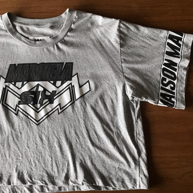 MM6(エムエムシックス)のMM6 ロゴプリントTシャツ レディースのトップス(Tシャツ(半袖/袖なし))の商品写真