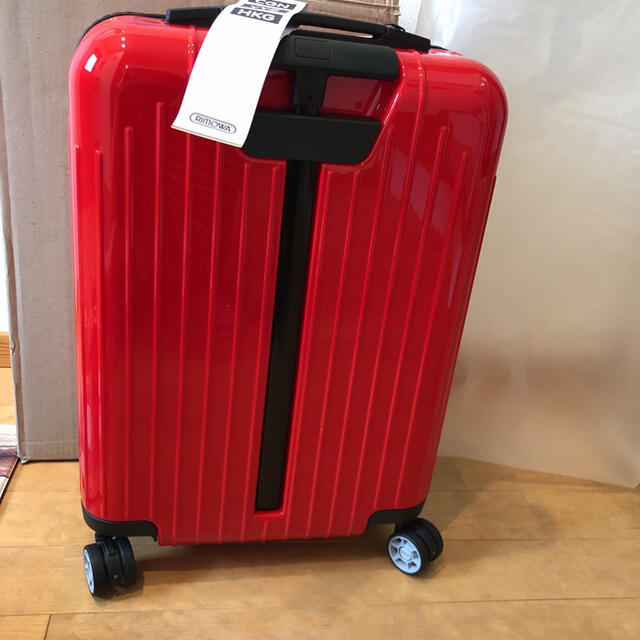 RIMOWA(リモワ)の追加の写真 レディースのバッグ(スーツケース/キャリーバッグ)の商品写真