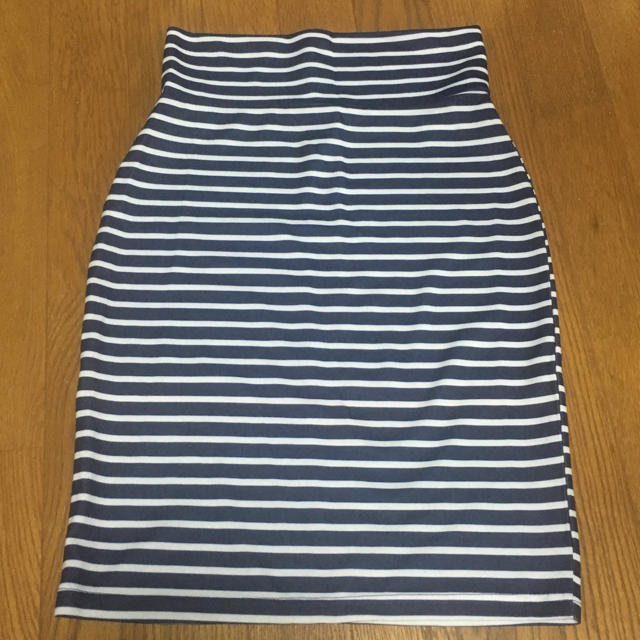 GRL(グレイル)のタイトスカート レディースのスカート(ひざ丈スカート)の商品写真