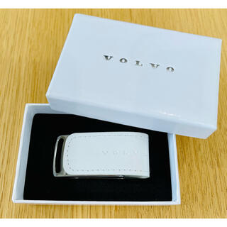 ボルボ(Volvo)のVOLVO ボルボ / 本革 USBメモリー 非売品 / 新品未使用(PC周辺機器)