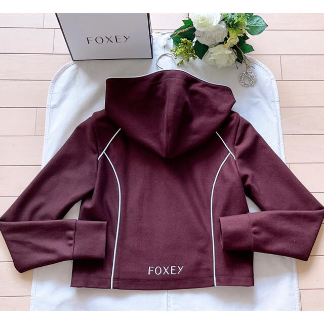 FOXEY  2020年スポーツパーカー38 超美品　rene