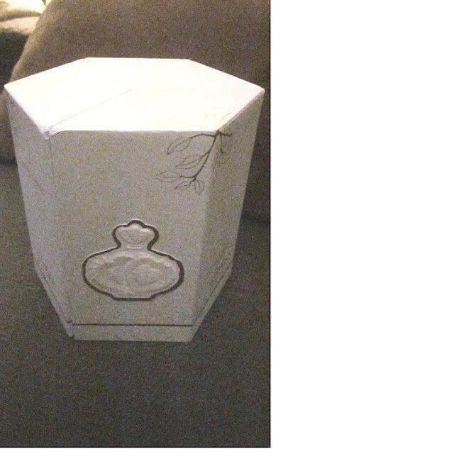 ラリック Laliqueアルティメットミニ香水３本コレクション箱付き新品アルティメットコンディション