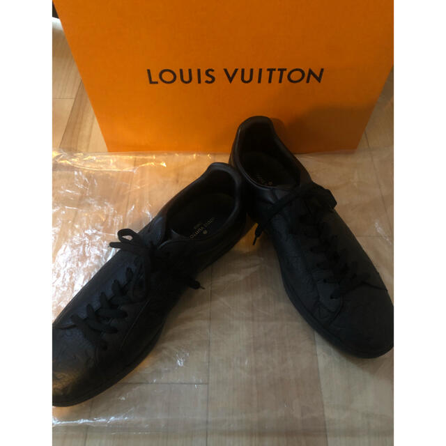 LOUIS VUITTON(ルイヴィトン)のLV  LOUISVUTTON ルクセンブルグラインスニーカー メンズの靴/シューズ(スニーカー)の商品写真