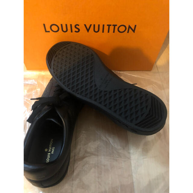 LOUIS VUITTON(ルイヴィトン)のLV  LOUISVUTTON ルクセンブルグラインスニーカー メンズの靴/シューズ(スニーカー)の商品写真