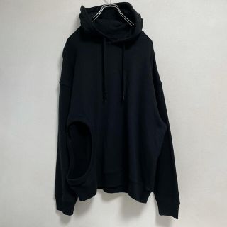 トーガ(TOGA)のTOGA×H&M カットアウトスウェットパーカ(パーカー)