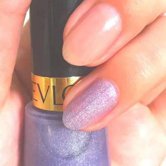 REVLON(レブロン)のレブロン ネイル エナメル 110 ユニコーニコピア(8ml) コスメ/美容のネイル(マニキュア)の商品写真