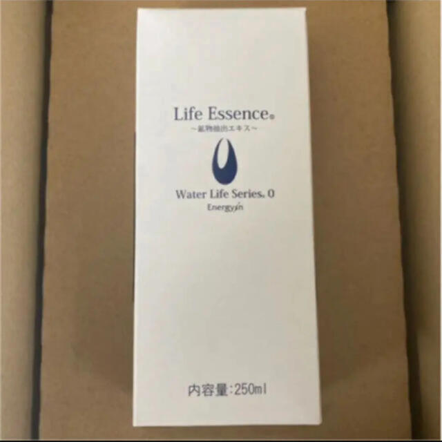 クラブエコウォーター ライフエッセンス 250ml 食品/飲料/酒の飲料(ミネラルウォーター)の商品写真