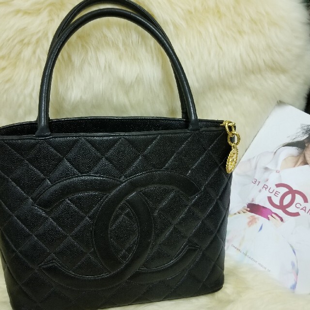 CHANEL(シャネル)のCHANELシャネル　復刻トートマトラッセ レディースのバッグ(トートバッグ)の商品写真