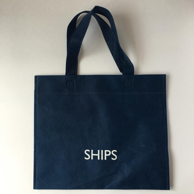 SHIPS(シップス)の【SHIPS】ショップ袋【Yoko様専用】 レディースのバッグ(ショップ袋)の商品写真