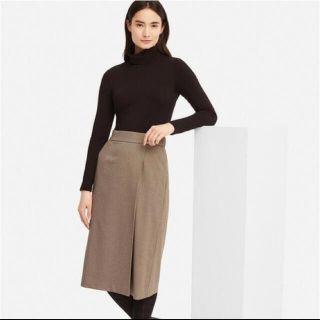 ユニクロ(UNIQLO)の専用♡UNIQLO チェックナロースカート　ラップスカート　ブラウン(ひざ丈スカート)