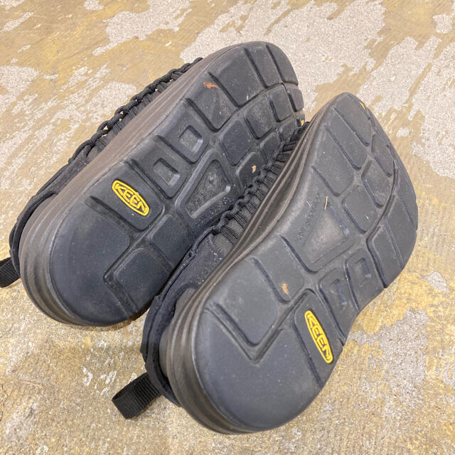 KEEN UNEEK HT 26cm