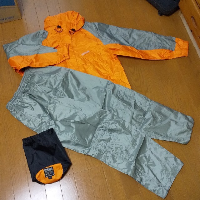 LOGOS(ロゴス)の登山用レインウエア　レディース　sizeＬ スポーツ/アウトドアのアウトドア(登山用品)の商品写真