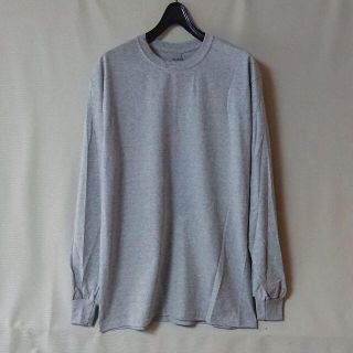 ギルタン(GILDAN)の【新品】GILDAN 2400　6.0oz長袖Tシャツ（スポーツグレー）M(Tシャツ/カットソー(七分/長袖))