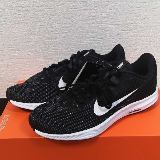 新品未使用　NIKE　ダウンシフター　5