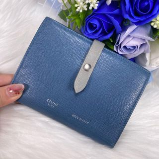 セリーヌ(celine)の✨美品✨CELINE セリーヌ ストラップ ミディアムウォレット 2つ折り財布(財布)