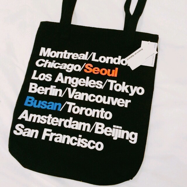 American Apparel(アメリカンアパレル)のアメリカンアパレル　トートバッグ　韓国限定　新品ブラック　アメアパ レディースのバッグ(トートバッグ)の商品写真