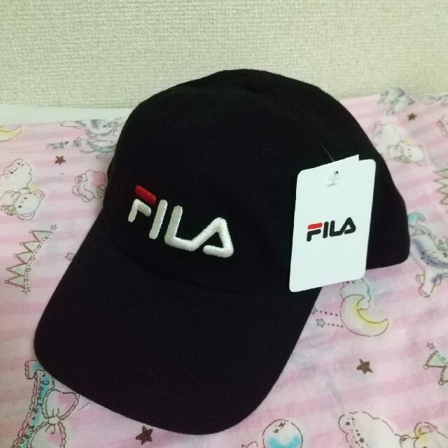 FILA(フィラ)の☆新品☆　FILA 帽子👒　カラーブラック メンズの帽子(キャップ)の商品写真