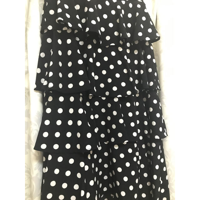 EmiriaWiz(エミリアウィズ)の連休セール中♡美品⭐︎Emiriawiz ティアードフリルドットスカート♡ レディースのスカート(ロングスカート)の商品写真