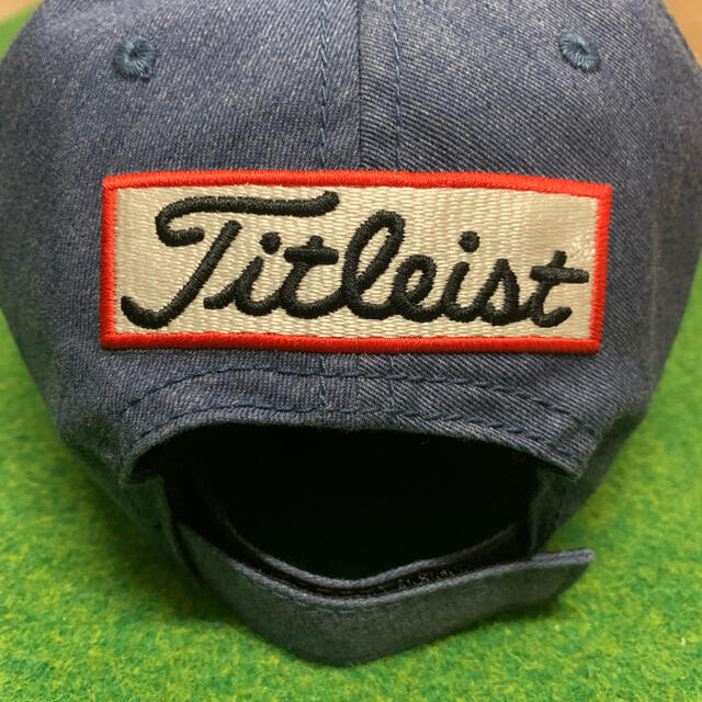 Titleist(タイトリスト)のゴルフ　タイトリスト　ネイビー　帽子 スポーツ/アウトドアのゴルフ(ウエア)の商品写真