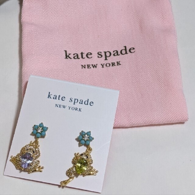 kate spade new york(ケイトスペードニューヨーク)のNEW【新品】kate spadeケイトスペード フロッグドロップ ピアス レディースのアクセサリー(ピアス)の商品写真