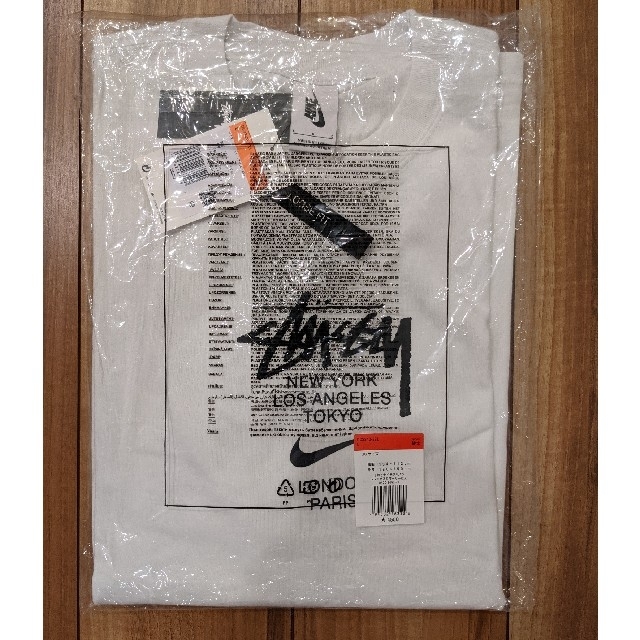 STUSSY(ステューシー)のSTUSSY NIKE INTERNATIONAL TEE WHITE L メンズのトップス(Tシャツ/カットソー(半袖/袖なし))の商品写真