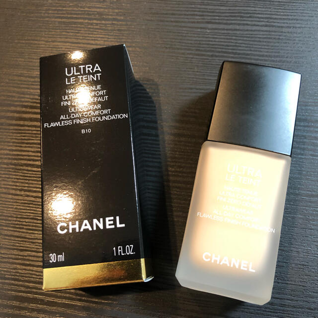 CHANEL リキッドファンデーション