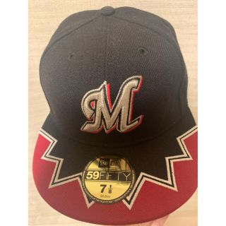 ニューエラー(NEW ERA)の【超レア】千葉ロッテマリーンズ　ギザ　ニューエラ　キャップ　NPBマーク付き(記念品/関連グッズ)