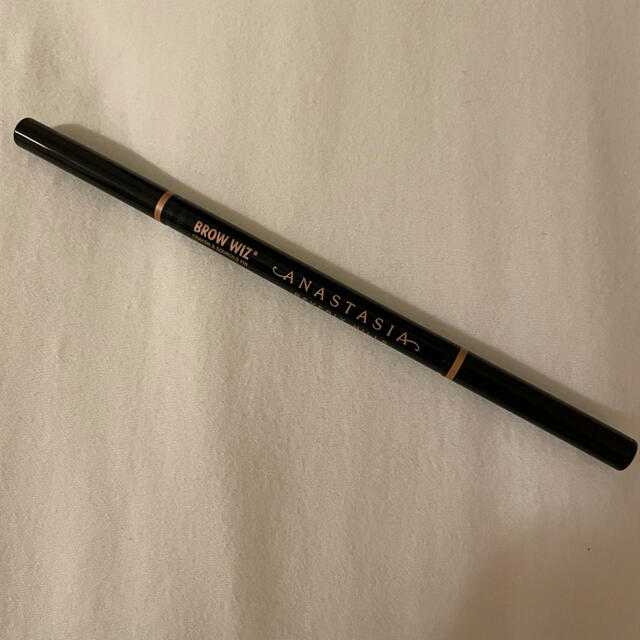 Sephora(セフォラ)のアナスタシアビバリーヒルズ　BROW WIZ コスメ/美容のベースメイク/化粧品(アイブロウペンシル)の商品写真