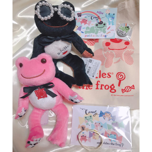 中古】ぬいぐるみ<br>稀少 モンスイユ カエルのボーノ 2体セット カエル ぬいぐるみ ボーノ 2000年代初期 当時品 monseuil buono タグ付き 平成レトロ 美品<br> ピクルス(ピンク) ビーンドール 「pickles the 安かろ frog-かえるのピクルス-」 中古】ぬいぐるみ<br>新品◆カエルのピクルス ロコブルー M 2009年夏限定 プレゼント かえる 蛙 ナカジマコーポレーション 中嶋製作所<br> ピクルス(ピンク) ビーンドール 「pickles the 安かろ frog-かえるのピクルス-」