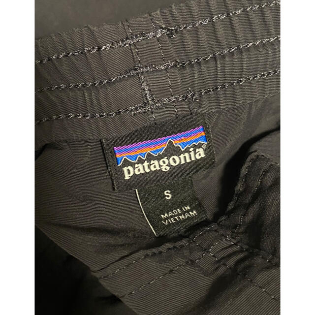 patagonia(パタゴニア)のpatagoia バギーズロングパンツ　サイズ　Ｓ メンズのパンツ(その他)の商品写真