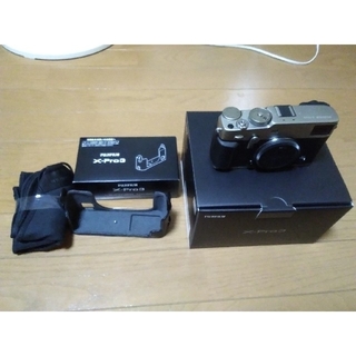 新同品　富士フィルム　X-Pro 3 DR シルバー　おまけ付き