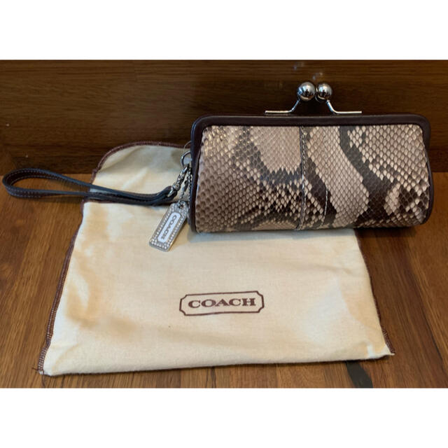 COACH コーチ クラッチバック がま口 パイソン 新品 - クラッチバッグ
