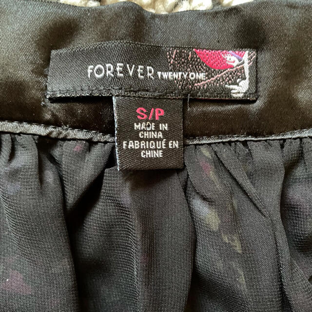 FOREVER 21(フォーエバートゥエンティーワン)のFOREVER21  ミニスカート 美品✨ レディースのスカート(ミニスカート)の商品写真