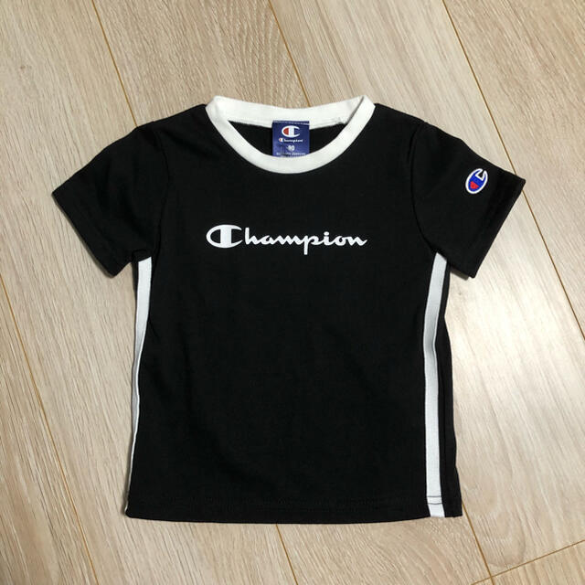 Champion(チャンピオン)のChampion Tシャツ　90 キッズ/ベビー/マタニティのキッズ服男の子用(90cm~)(Tシャツ/カットソー)の商品写真
