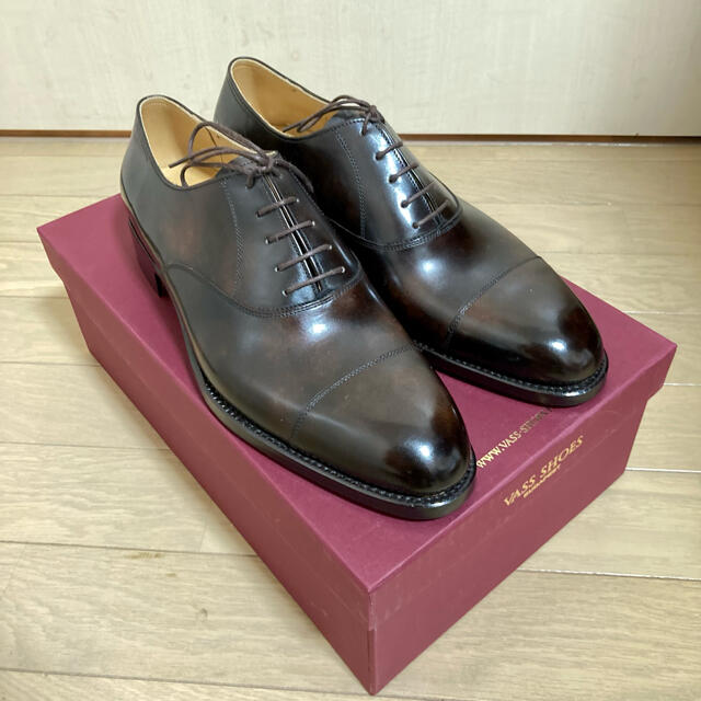 EDWARD GREEN(エドワードグリーン)の新品未使用 VASS SHOES ヴァーシュ ミュージアムカーフ41 Fラスト メンズの靴/シューズ(ドレス/ビジネス)の商品写真