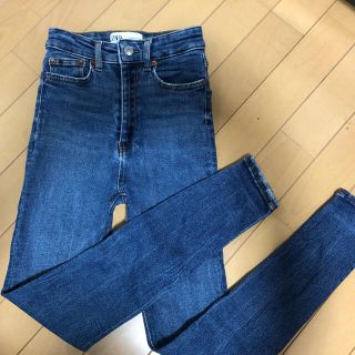 ザラ(ZARA)のザラ スキニーデニム 34 ハイウエスト美脚 スリム ストレッチ パンツ xs(スキニーパンツ)