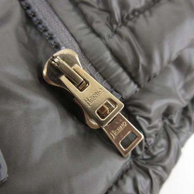 HERNO(ヘルノ)のヘルノ ダウンコート ロング LAVJAP 国内正規 40 Sサイズ グレー系 レディースのジャケット/アウター(ダウンコート)の商品写真