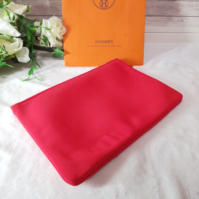 Hermes クラッチバッグ ポーチ等♪レッドカラーの通販 by Velcuore's shop|エルメスならラクマ - ★HERMES★エルメス ネオバンMM 人気格安